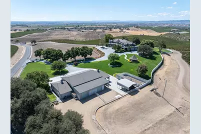 8283 Cross Canyons Road, San Miguel, CA 93451 - Photo 13