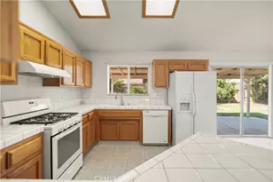 7319 Chilibre St, Bakersfield, CA 93313 - Photo 11