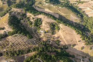 4242 Las Tablas Willow Creek Rd, Paso Robles, CA 93446 - Photo 57