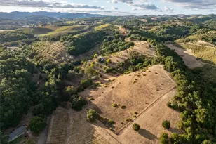 4242 Las Tablas Willow Creek Rd, Paso Robles, CA 93446 - Photo 53