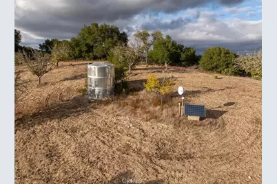 4242 Las Tablas Willow Creek Road, Paso Robles, CA 93446 - Photo 45