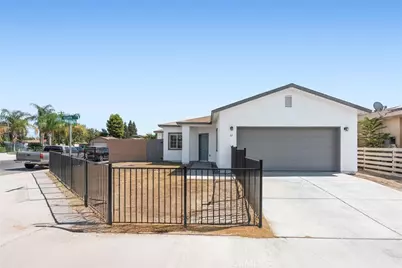 311 Ixtapa Dr, Bakersfield, CA 93307 - Photo 1