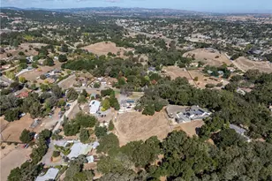 3880 Ardilla, Atascadero, CA 93422 - Photo 65