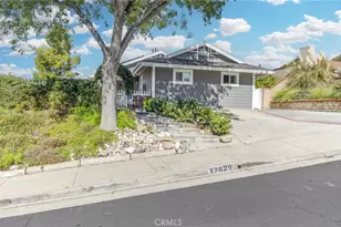 27829 Carnegie, Castaic, CA 91350 - Photo 3