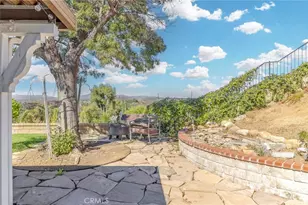 27829 Carnegie, Castaic, CA 91350 - Photo 41