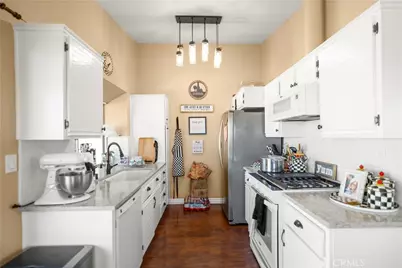 27829 Carnegie, Castaic, CA 91350 - Photo 19