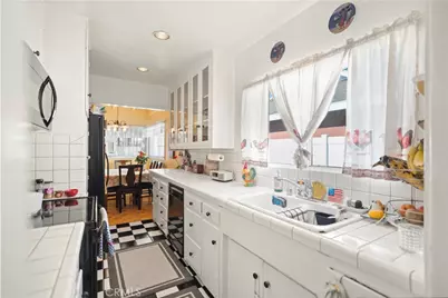 5737 Denny, North Hollywood, CA 91601 - Photo 27