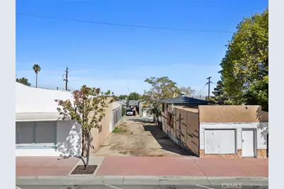 710 Center Street, Taft, CA 93268 - Photo 9