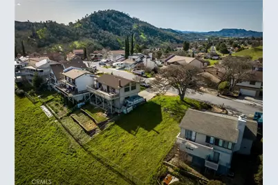 5042 Meadow Lark Lane, Paso Robles, CA 93446 - Photo 13