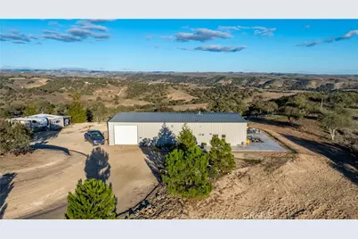 4265 Nickel Creek Road, San Miguel, CA 93451 - Photo 9