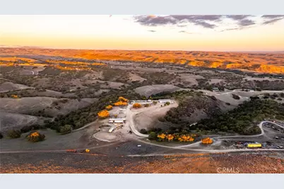 4265 Nickel Creek Road, San Miguel, CA 93451 - Photo 63