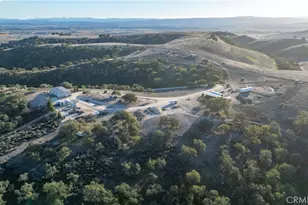 4265 Nickel Creek Rd, San Miguel, CA 93451 - Photo 7