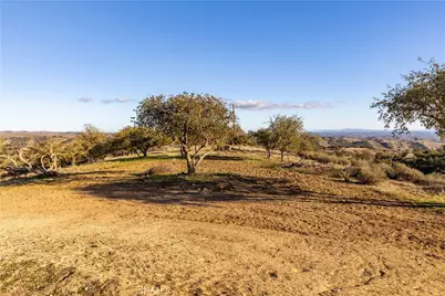 4265 Nickel Creek Road, San Miguel, CA 93451 - Photo 43