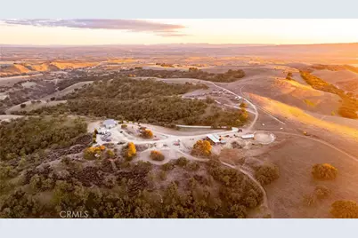 4265 Nickel Creek Road, San Miguel, CA 93451 - Photo 67