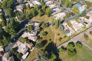 2323 E Hills, Bakersfield, CA 93306 - Photo 9