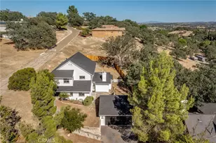 806 Grove St, Paso Robles, CA 93446 - Photo 1