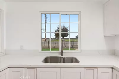 749 Browning Road, McFarland, CA 93250 - Photo 9