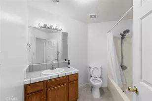 3817 Harris Rd, Bakersfield, CA 93313 - Photo 11