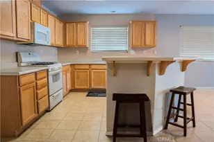 3817 Harris Rd, Bakersfield, CA 93313 - Photo 5