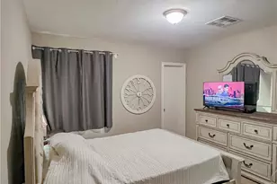 3013 Cornell St, Bakersfield, CA 93305 - Photo 11