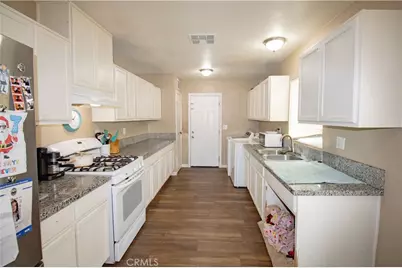 3013 Cornell Street, Bakersfield, CA 93305 - Photo 7