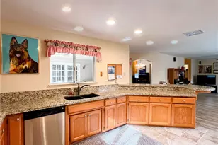 13813 Toluca Dr, Bakersfield, CA 93314 - Photo 19