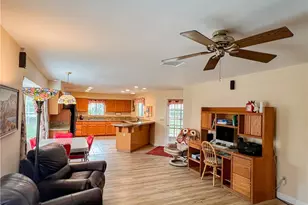 13813 Toluca Dr, Bakersfield, CA 93314 - Photo 11