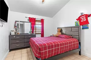 623 Broken Arrow, Bakersfield, CA 93307 - Photo 11