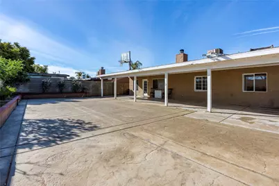 623 Broken Arrow, Bakersfield, CA 93307 - Photo 17