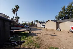 1724 Terrace, Bakersfield, CA 93304 - Photo 7