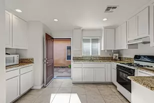 14712 Pams Way, Bakersfield, CA 93314 - Photo 55