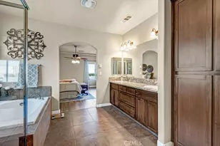14712 Pams Way, Bakersfield, CA 93314 - Photo 37