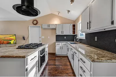 1229 Castaic Avenue, Bakersfield, CA 93308 - Photo 7