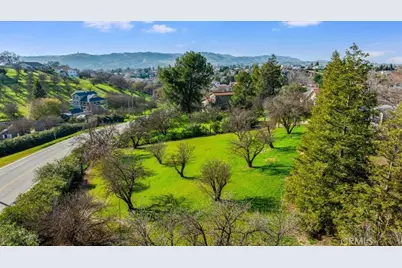 1555 Lyle, Paso Robles, CA 93446 - Photo 55