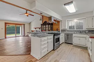 601 Vista Verde Way, Bakersfield, CA 93309 - Photo 17