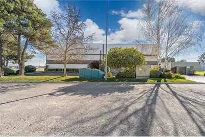 3150 Propeller B & C Drive #B & C, Paso Robles, CA 93446 - Photo 3