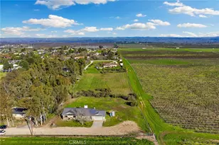 6980 Cabernet Pl, Paso Robles, CA 93446 - Photo 3