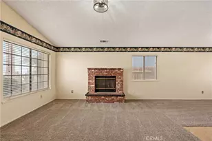 2204 Kelso Peak, Bakersfield, CA 93304 - Photo 3