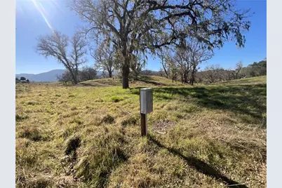 49253 Sapaque, Bradley, CA 93426 - Photo 9
