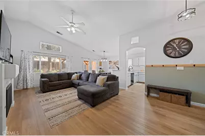 5314 Silvergate, Bakersfield, CA 93313 - Photo 9