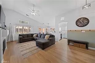 5314 Silvergate, Bakersfield, CA 93313 - Photo 9