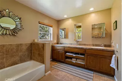 7686 Feenstra Road, Paso Robles, CA 93446 - Photo 23