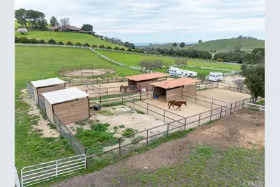 805 Spring Creek Way, Templeton, CA 93465 - Photo 51