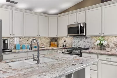 11326 Valletta Avenue, Bakersfield, CA 93312 - Photo 35