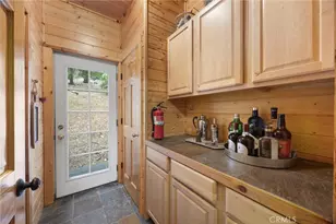 10667 Conifer, Wofford Heights, CA 93285 - Photo 27