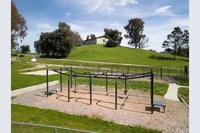 1948 Willowbrook, Paso Robles, CA 93446 - Photo 35