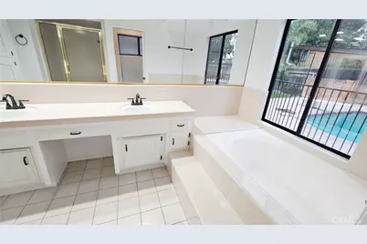 7001 Margaret Court, Bakersfield, CA 93309 - Photo 59