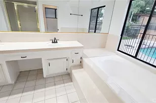 7001 Margaret Ct, Bakersfield, CA 93309 - Photo 59