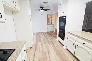 7001 Margaret Ct, Bakersfield, CA 93309 - Photo 37