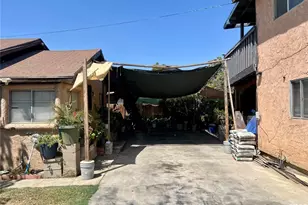 8712 Gail Marie Dr, Lamont, CA 93241 - Photo 5